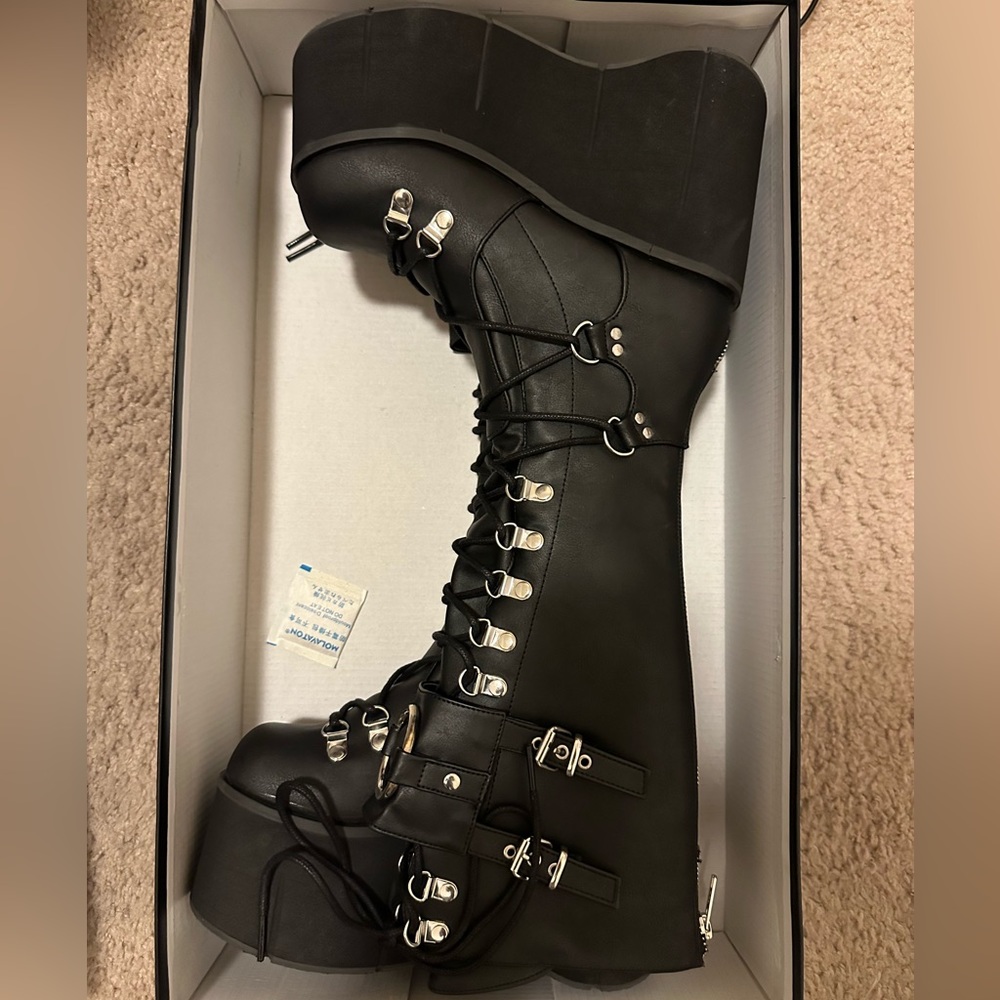 Demonia Black Leather Platform Goth Boots Size 6